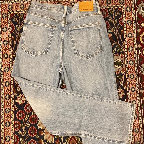 Aritzia Denim Forum - Arlo high Rise Straight 28L - Picture 6 of 6